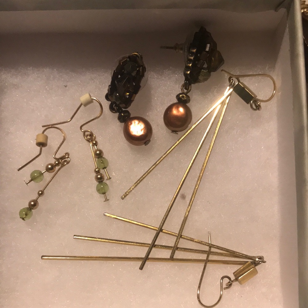 Elegant Gold and Brown Earrings Set